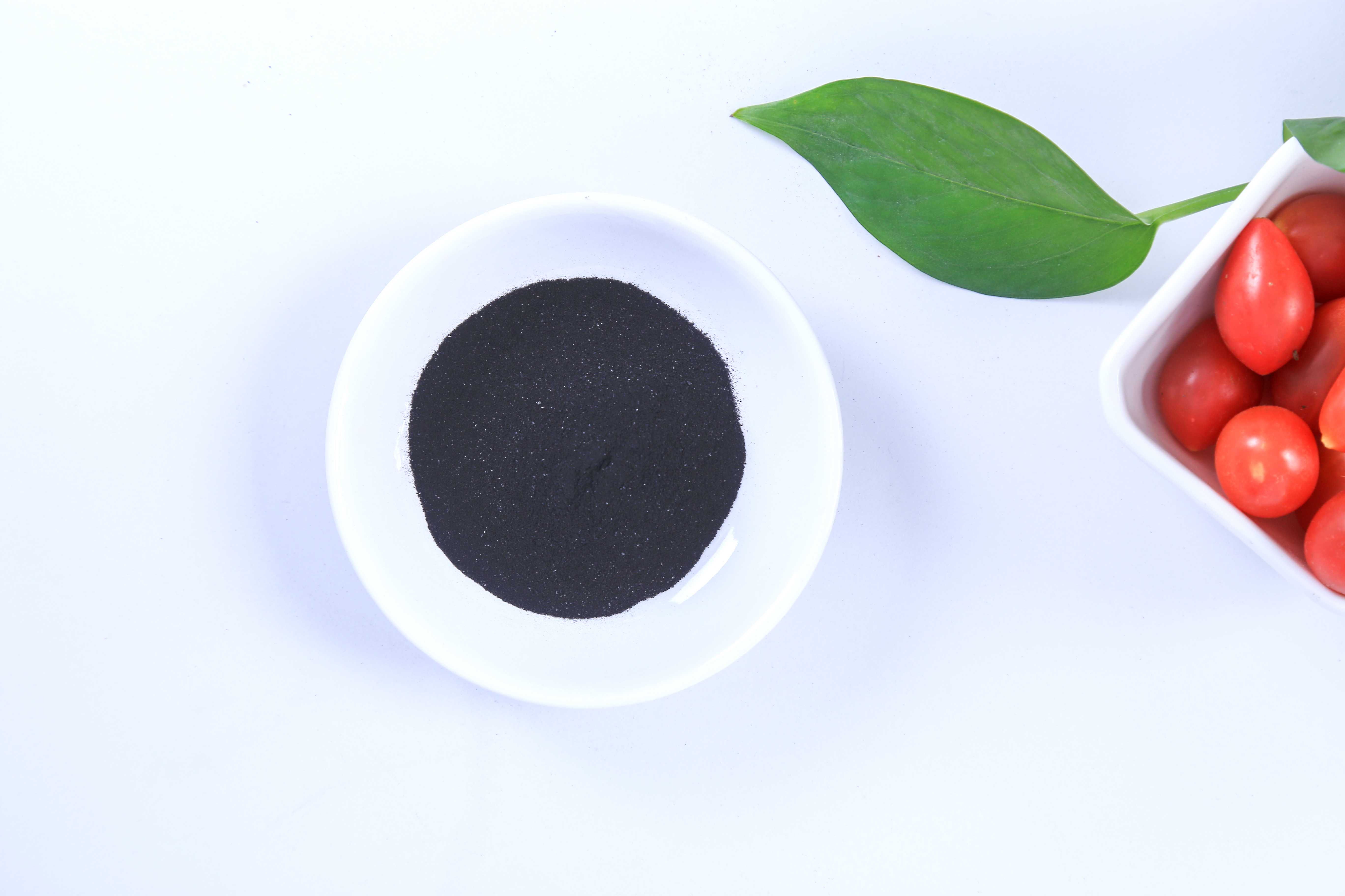 Potassium fulvate flake